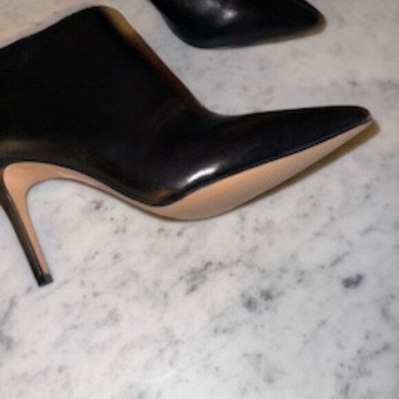 J Crew Low Cut Bootie Shoes - Picture 3 of 8